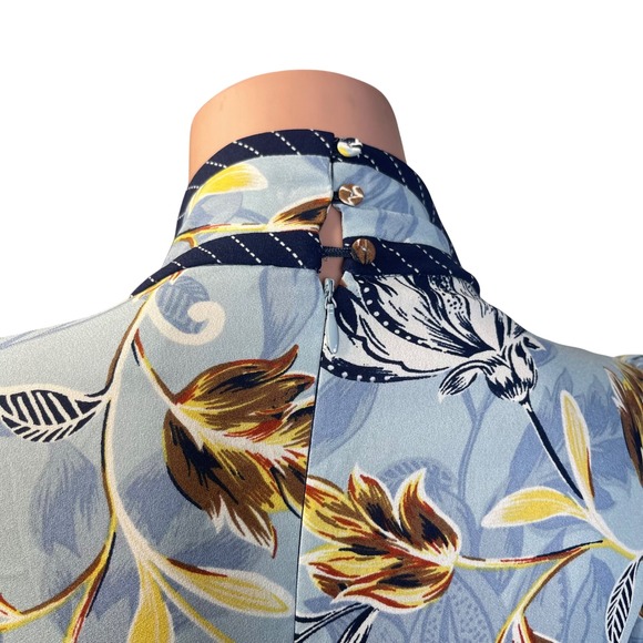 BCBGMaxAzria Light Blue Floral Midi Dress - Picture 9 of 14